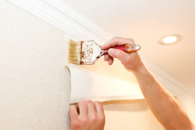 Pose de papier peint à Mhère — revêtements muraux et toiles de verre